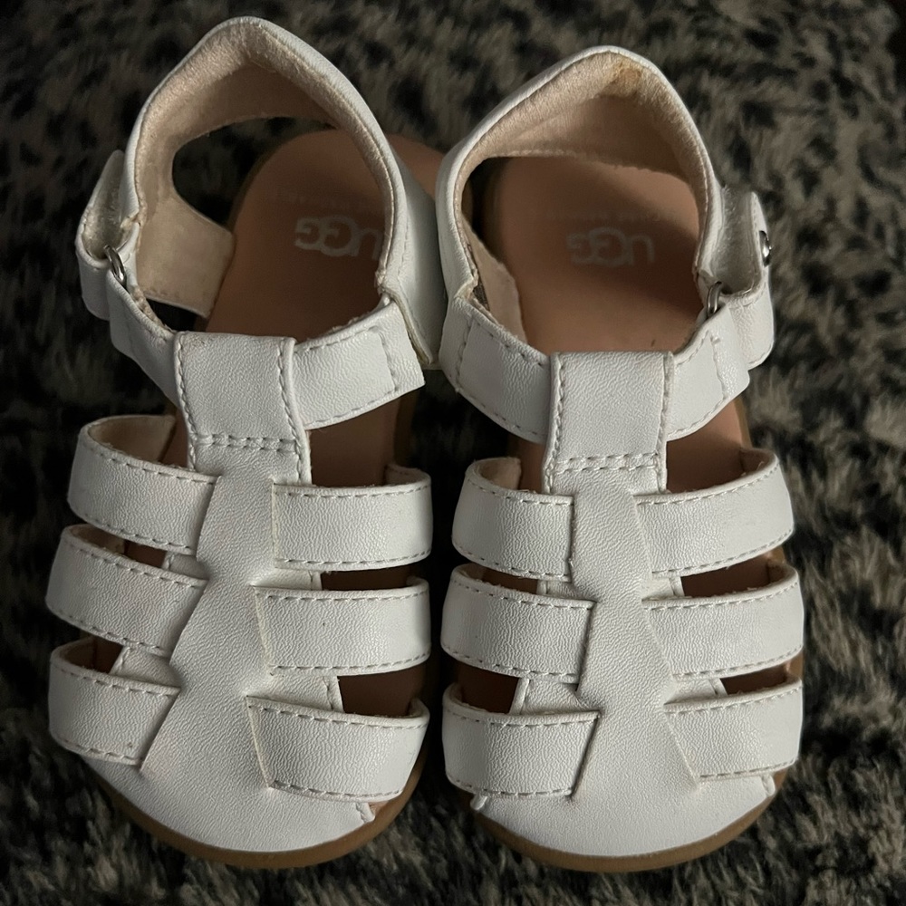 NWOB Toddler Ugg Sandals